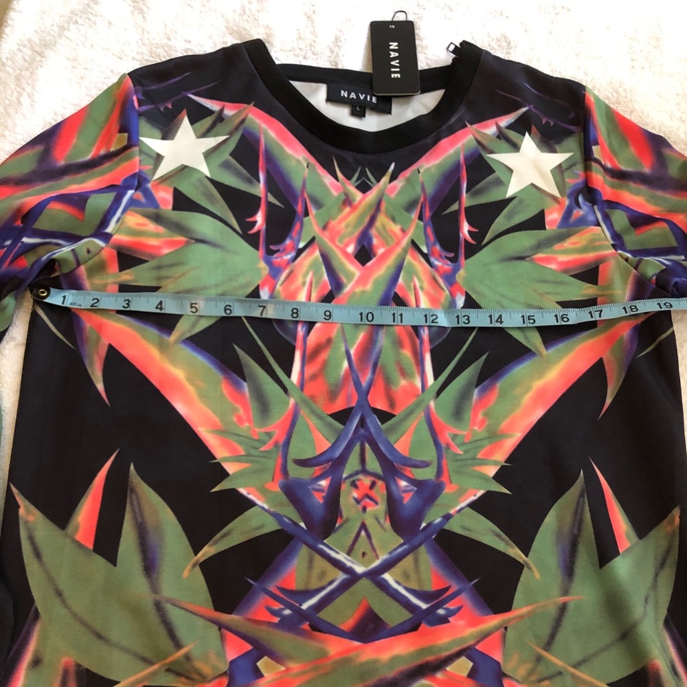 Brand New Navie Top